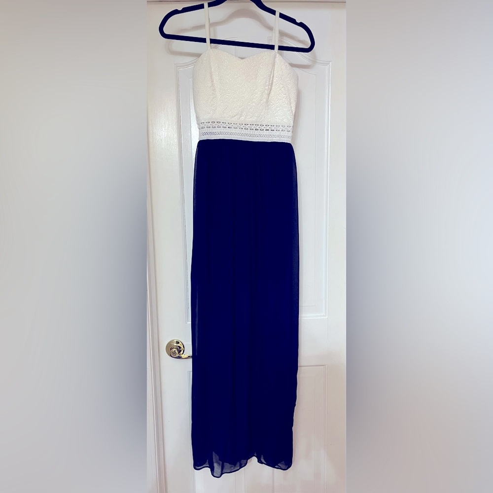 Juniors' Chiffon-Contrast Maxi Dress